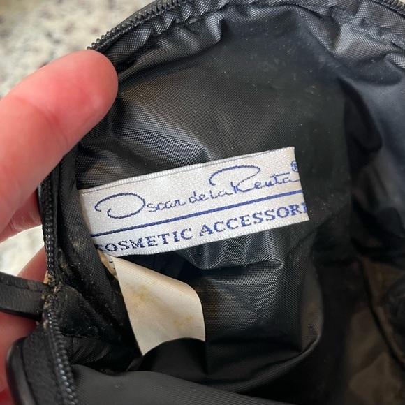 Vintage Oscar de la Renta Cosmetic Bag - Picture 7 of 8